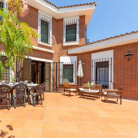 Сasa de vacaciones Alexandra By Interhome
