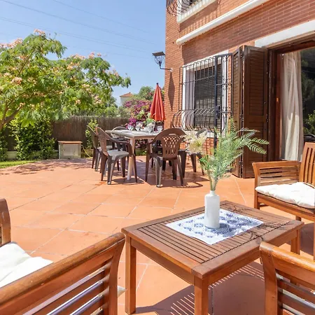 Сasa de vacaciones Alexandra By Interhome *